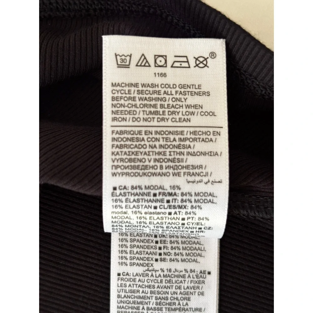 Athleta Womens XL Black Signature Rib Long Sleeve Henley Top - Picture 6 of 7